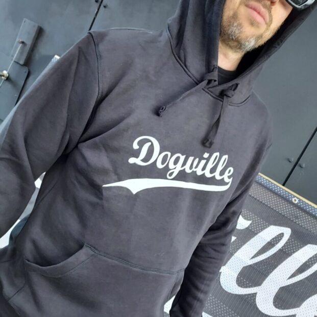 Dogville sweatshirt 1